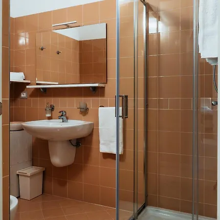 Apartman Sun Pool Near Free Parking *